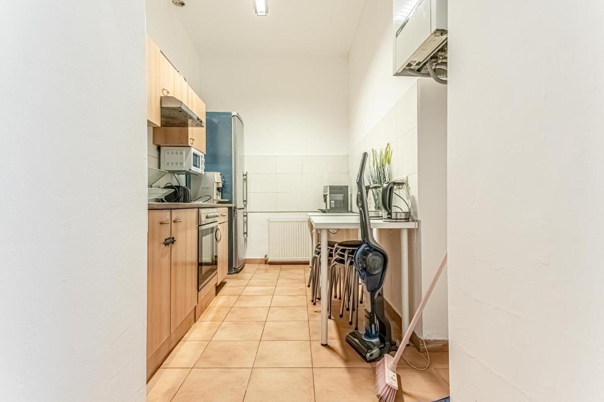 Loevly Shared 6Br With Garden Near Danube & Millenium City ウィーン エクステリア 写真